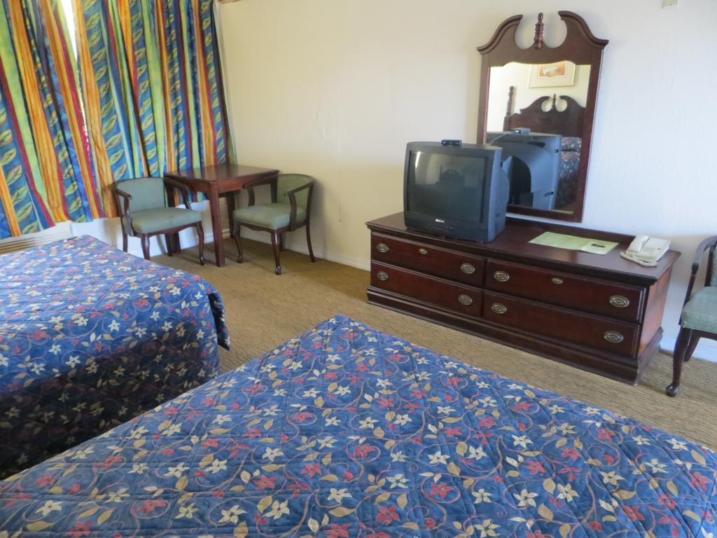 Royal Inn 代托纳海滩 外观 照片